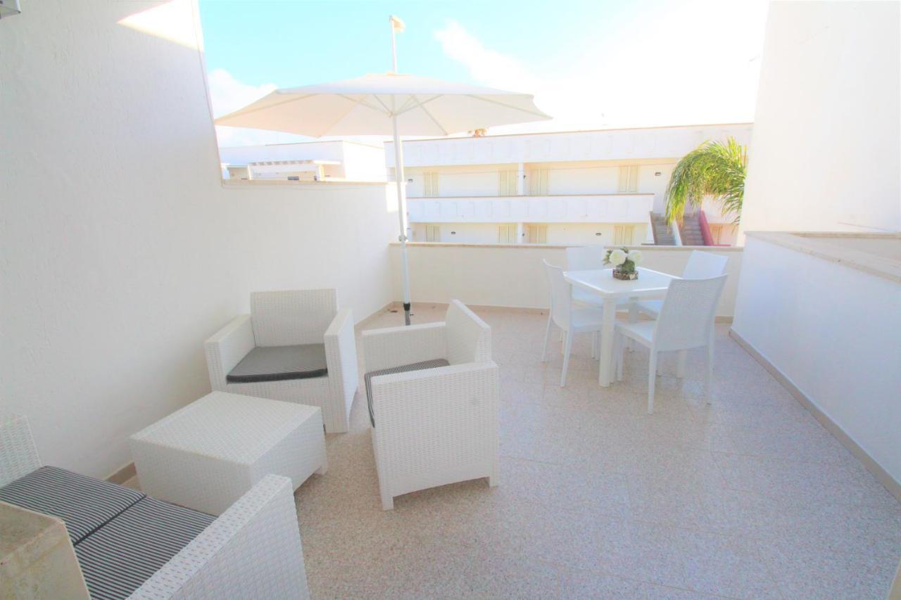 Appartamento A 150 M Dal Mare Climatizzato Con Bellissimo Patio Esterno ตอร์เรปาลี ภายนอก รูปภาพ