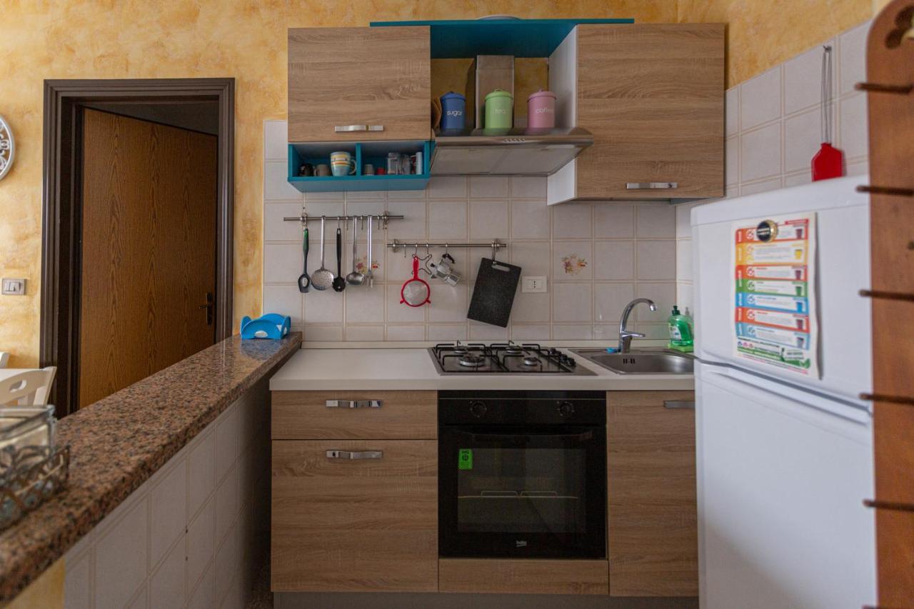 Appartamento A 150 M Dal Mare Climatizzato Con Bellissimo Patio Esterno ตอร์เรปาลี ภายนอก รูปภาพ